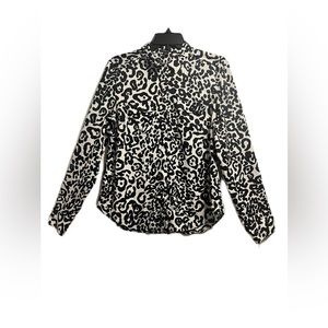 Ann Taylor Womens Button Up Shirt White Leopard Long Sleeve Flap